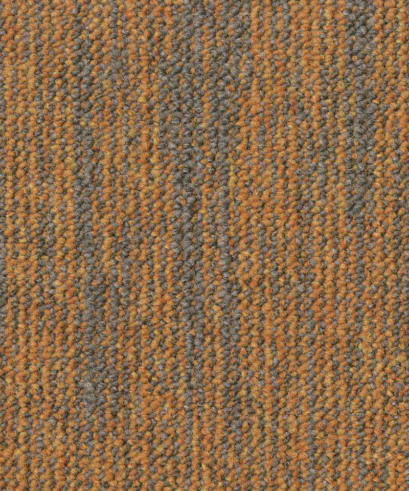 kovrovaia-plashka-desso-essence-essence-aa92-6017 Крупный план лицевой поверхности ковровой плитки Desso Essence AA92 6017 оранжево-серого цвета.