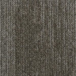 Крупный план лицевой поверхности ковровой плитки Desso Essence AA92 9965 серого цвета.