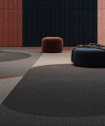 Ковровая плитка Desso Airmaster Classic AD20 9030 в дизайнерском интерьере лофта.