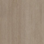 Крупный план виниловой плитки Tarkett Living Oak Natural с матовой текстурой под дуб.