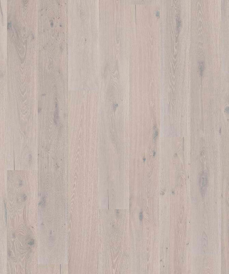Heritage---OAK-URBAN-GREY-01 Крупный план текстуры однополосной паркетной доски Tarkett Heritage Oak Urban Grey.