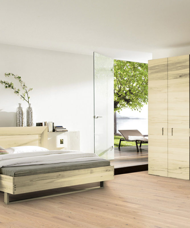 Однополосная паркетная доска Tarkett Shade Oak Cream White Midiplank, Швеция