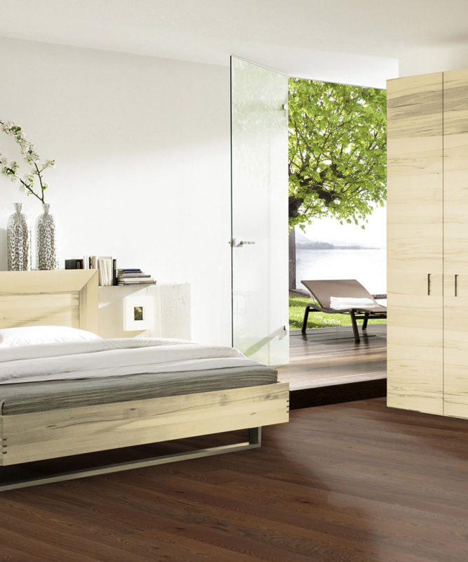 Однополосная паркетная доска Tarkett Prestige Oak Deep Brown, Швеция