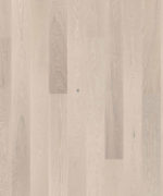 Крупный план лицевой поверхности однополосной паркетной доски Tarkett Prestige Oak Grey Slate.