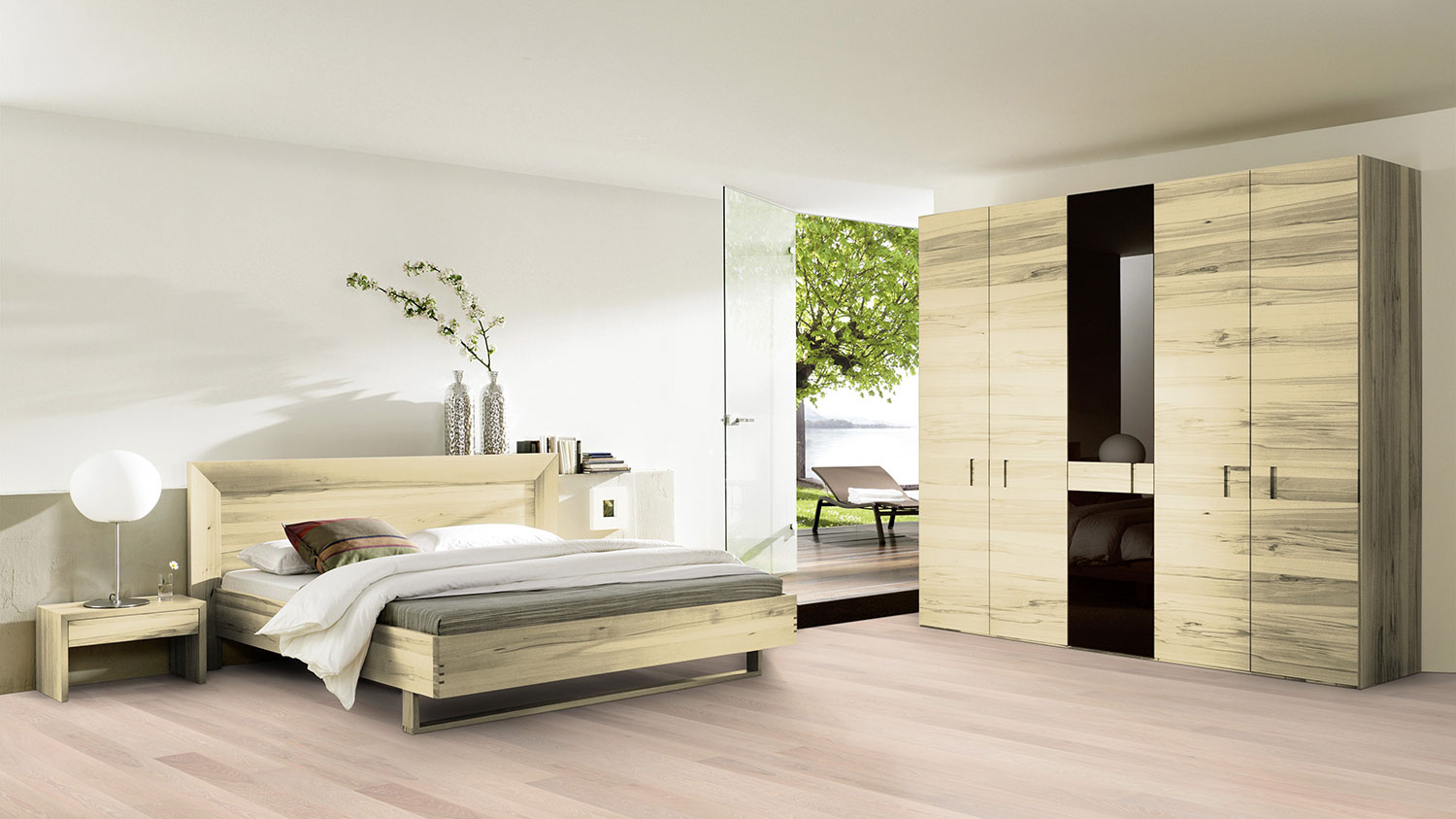 Паркетная доска Tarkett Prestige Oak Grey Slate в современном интерьере светлой спальни.