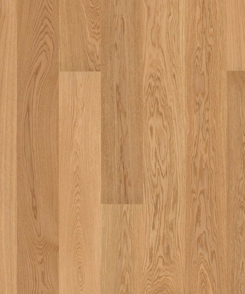TH_1_Strip_Tango_Oak_Savanna_Premium-1 Близкий ракурс доски Tarkett Tango Oak Savanna Premium наглядно раскрывает природный золотисто-бежевый узор волокон однополосного дуба.