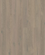 Паркетная доска Tarkett Rumba Oak Modern Grey трехполосная, крупный план текстуры дуба в современном сером оттенке с мягким рисунком волокон.
