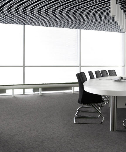 Ковровая плитка Desso Metallic Shades AA57 9950 серая, Нидерланды