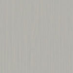 Крупный план образца Tarkett Style Elle Pepe 393 демонстрирует направленный линейный узор натурального линолеума в мягком светло-сером тоне.