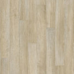 Линолеум Tarkett Heritage Topaz Antik Oak Light Natural светло-бежевого натурального цвета с текстурой дубовой доски крупным планом