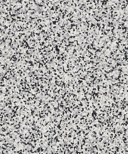 Линолеум Tarkett iQ Surface 815 Contrast Upper с контрастной мелкозернистой текстурой тераццо в серых, белых и черных тонах. Крупный план покрытия.