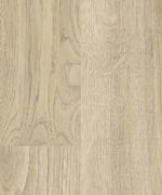 Кварцвинил Tarkett English Oak Light Brown в светло-коричневом оттенке с естественным древесным узором, мягкими волокнами и глубокой текстурой дуба.