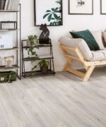 Ламинат Waterside Oak Valaam / Дуб Валаам влагостойкий 33 класс 10 мм (Россия)